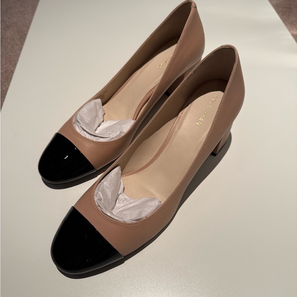 NIB Cole Haan Tan and Black Dawna Grand Pump